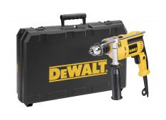 udarni-vrtalnik-701w-15-13-mm-s-kovckom-dewalt-dwd024k_5035048268186_main.jpg